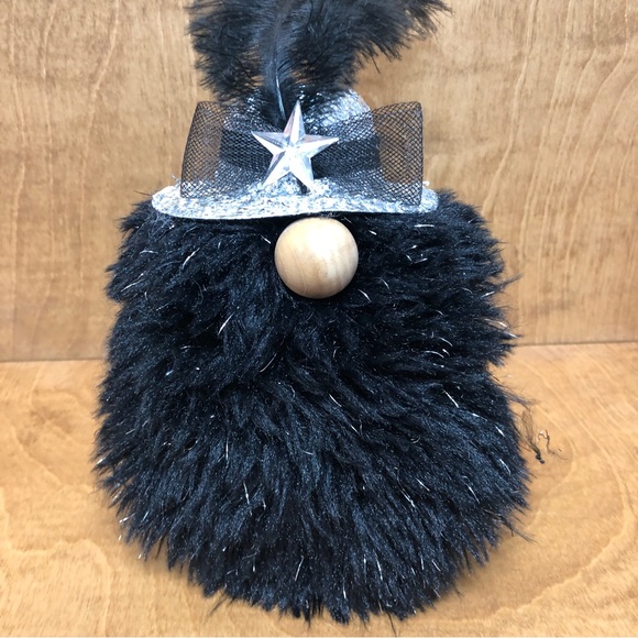 Silver Feather Gnome New Years Crystal Star Bling Bow Black White - Picture 2 of 4